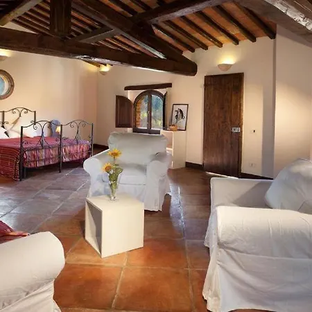 Villa Poloturisticoumbria Cerreto Con Piscina